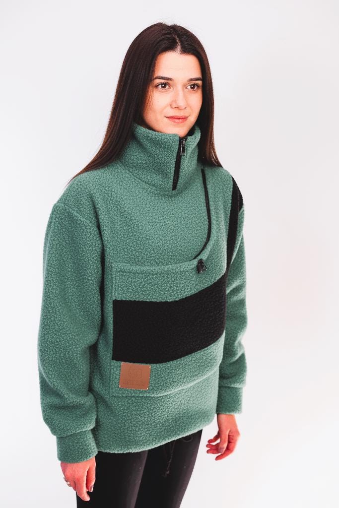 Emerald Green Bouclé Pet Carrier Sweatshirt: Travel Sling Bag for Cats and Dogs